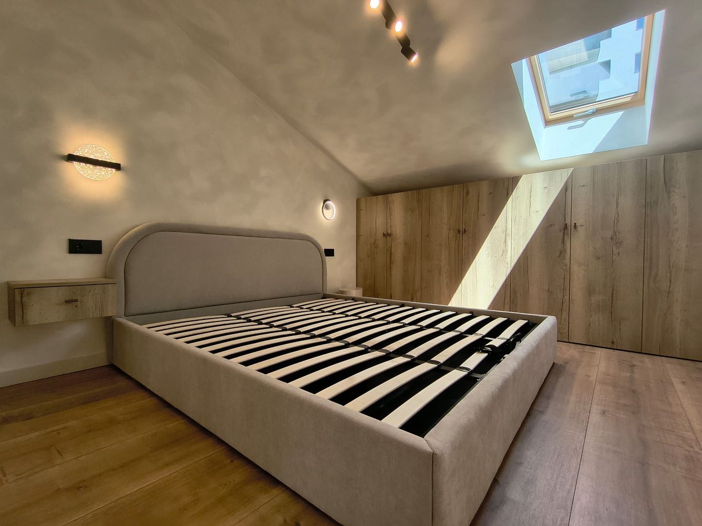 De inchiriat! Duplex nou, zona centrala - Poză 24