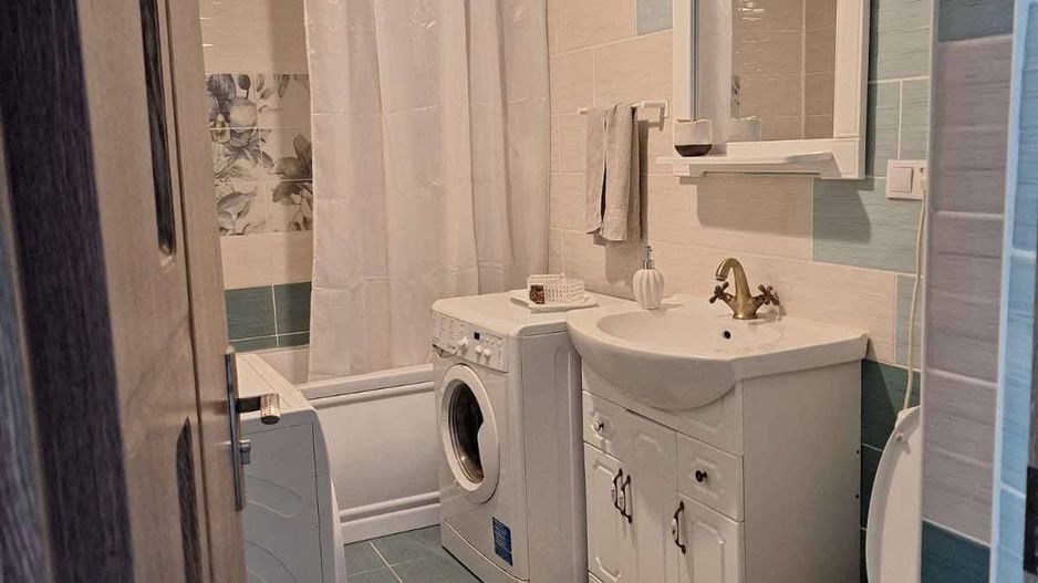 COMISION 0% !!!! VANZARE APARTAMENT 3 CAMERE ZONA VIVO - Poză 4