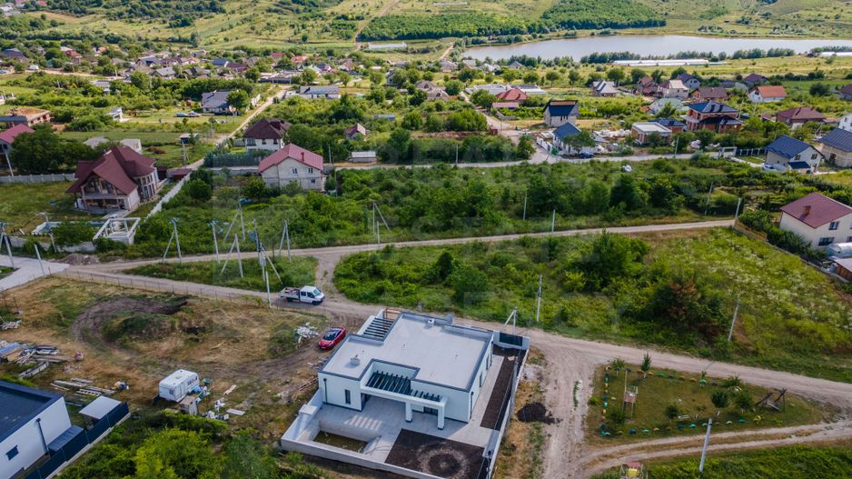 Vânzare, Casă Hi-Tech, 4 camere, str. Ion Suruceanu, Ialoveni - Poză 9