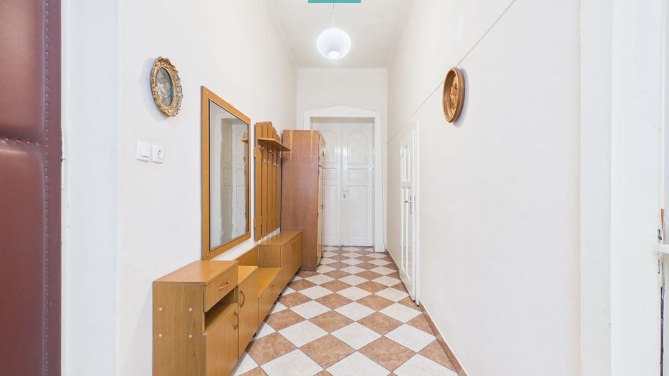 Apartament generos cu 3 camere – Zona Centrală - Poză 4