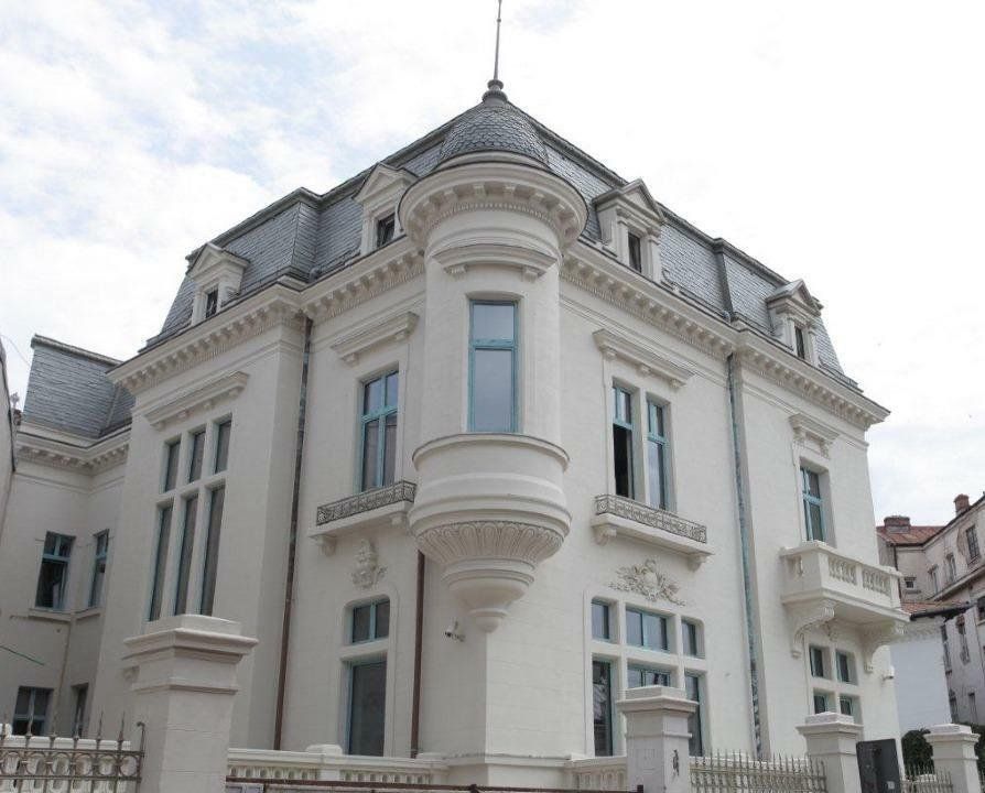 BRASADAS închiriază vila 21 cam UNIRII Birouri exclusive. - Poză 1