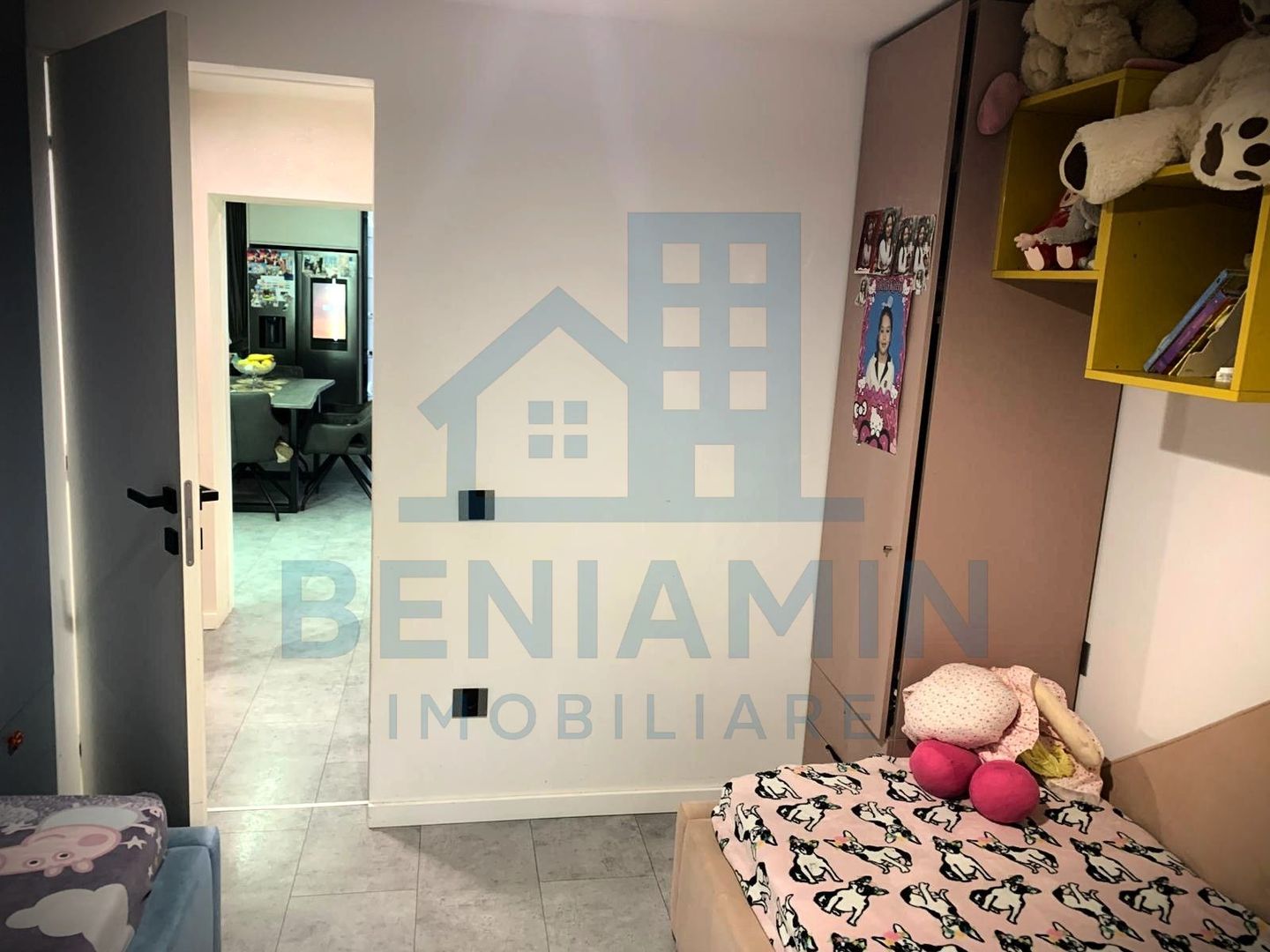 Apartament modern cu grădină -Cornitoiu- - Poză 8