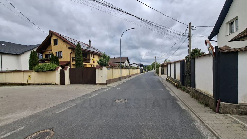 Spatiu birouri casa individuala curte proprie 9 birouri Selimbar - Poză 20