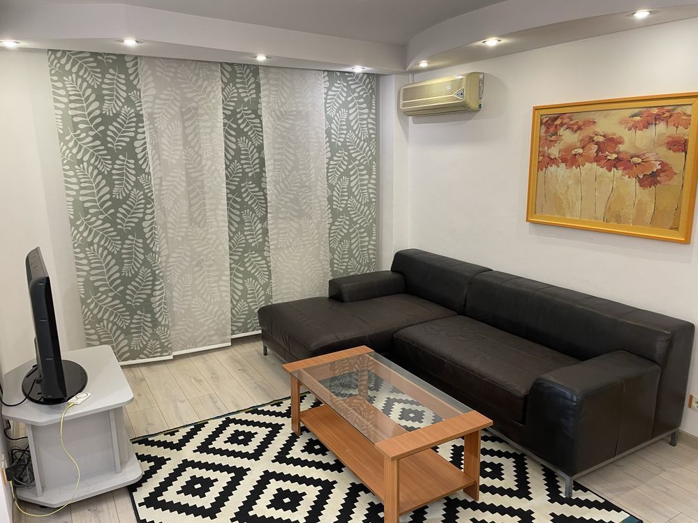 APARTAMENT ZONA MOSILOR/ EMINESCU - Poză 1