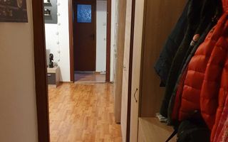Apartament 2 camere semidecomandat 1/4 Craiovita Noua - Poză 3