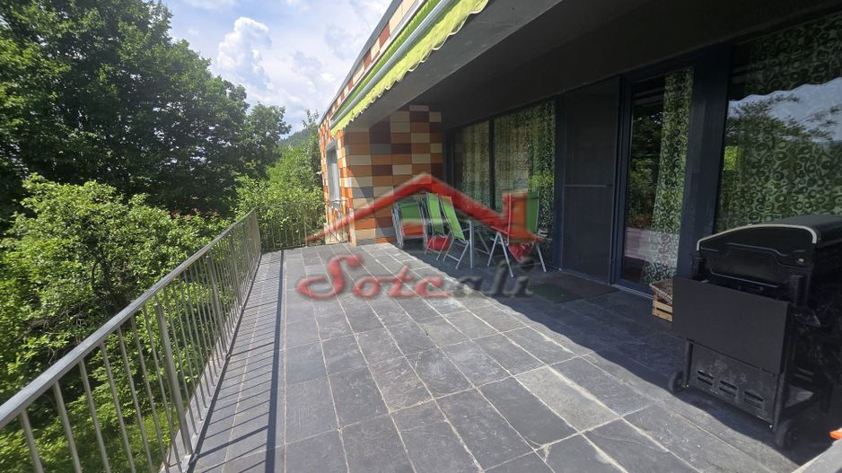 Vila de vanzare in Cornu ( Cornu de Sus) - teren 3300 mp - Poză 1