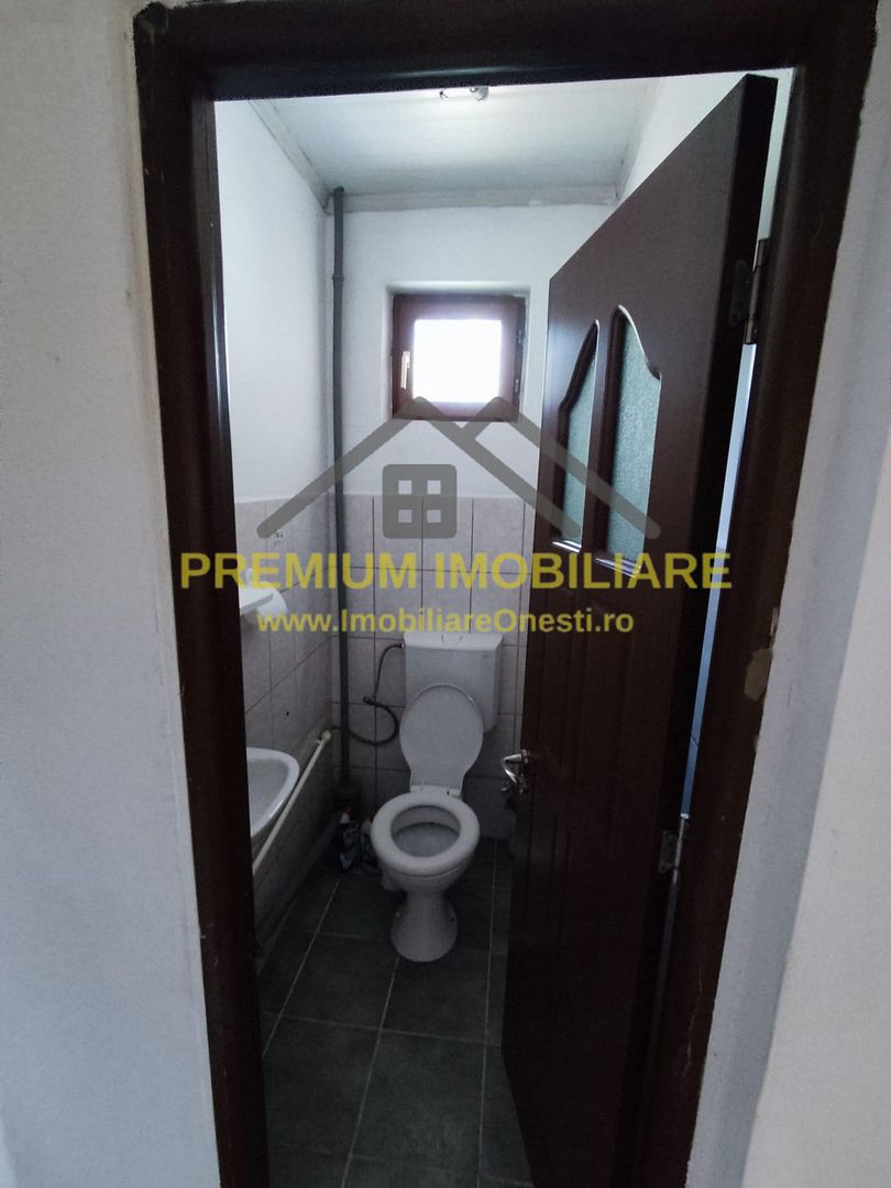 Casa de Vanzare Onesti - Calea Scutarului - Poză 10