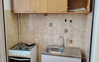 Închiriez apartament cu o camera zona Podu Ros - Poză 5
