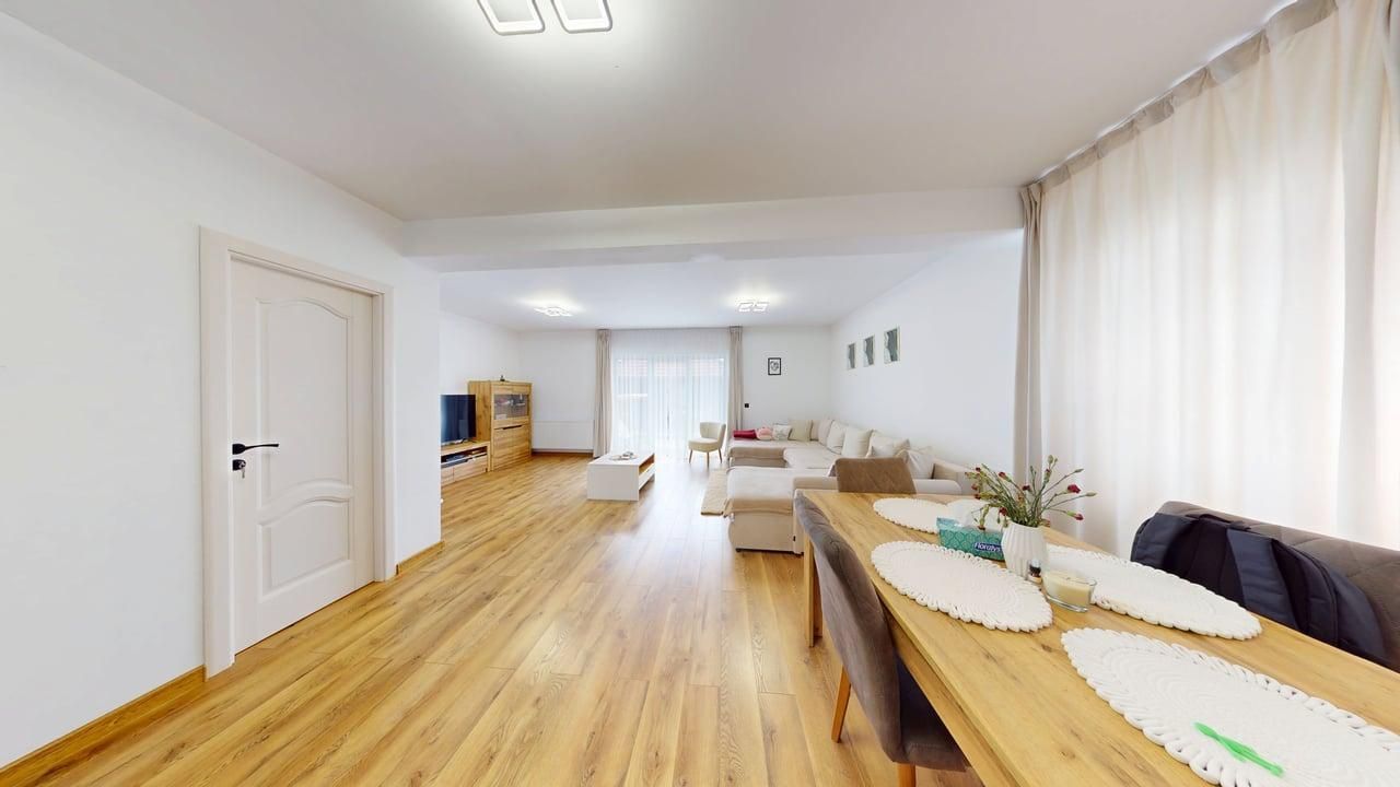 Casa individuala Cristian, curte 600mp, Sibiu. - Poză 2