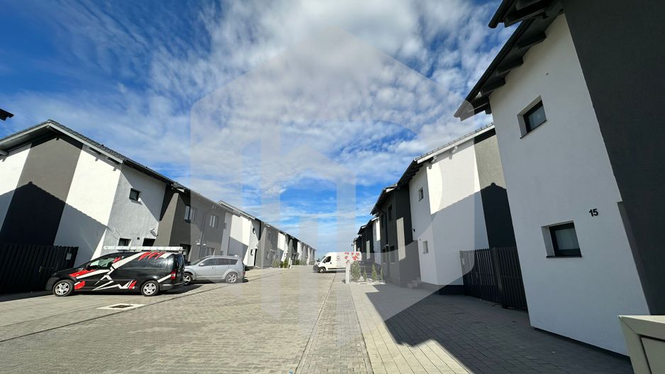 Duplex 4 camere - La Alb - Intabulat - Selimbar -Intabulat - Poză 12