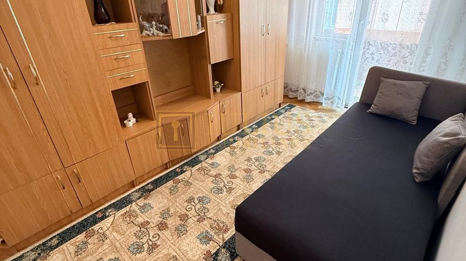 3 camere, situat in Complexul Studentesc, studenti, centrala proprie. - Poză 11