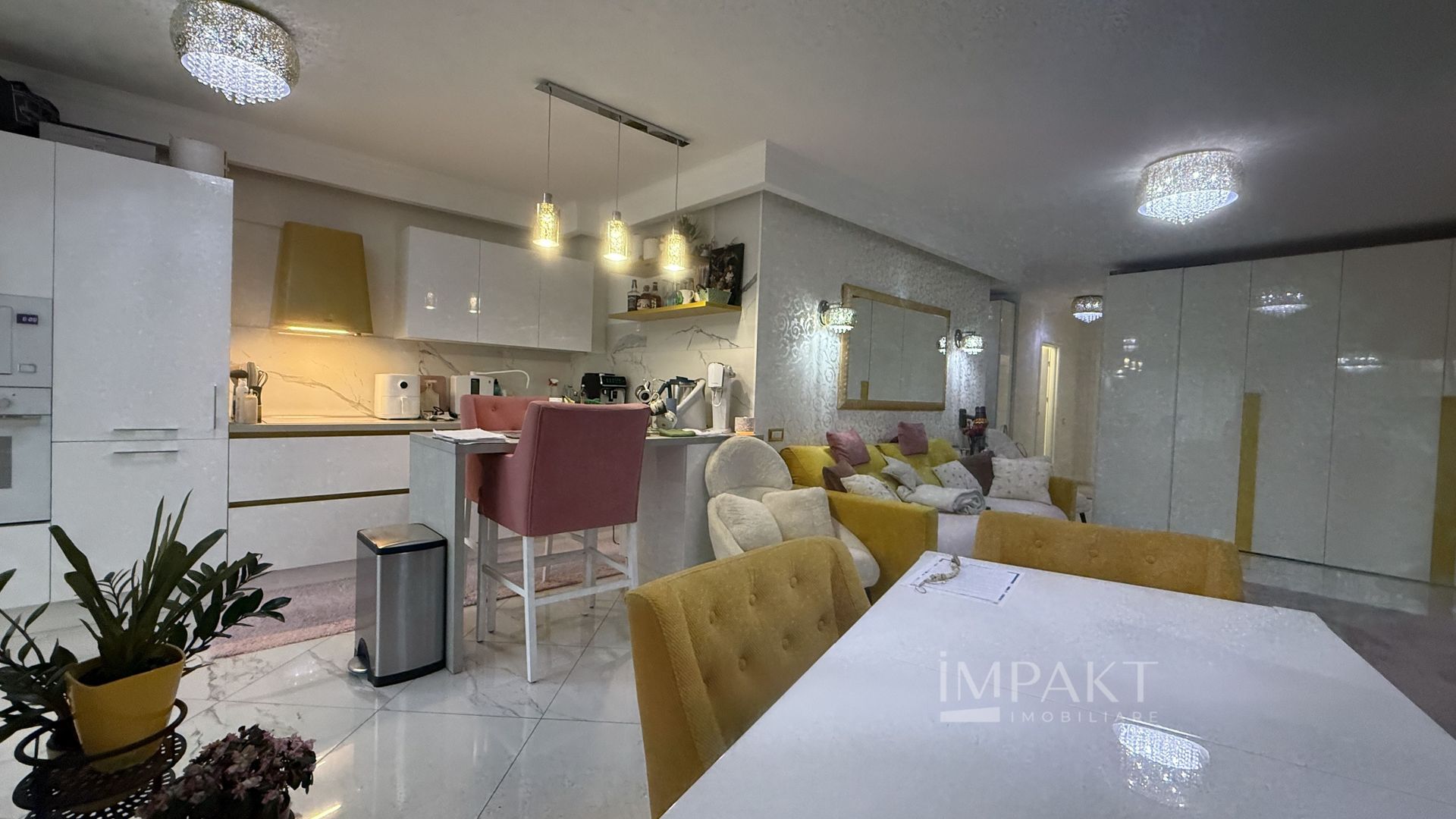 Apartament cu 3 camere confort sporit in cartierul Sopor - Poză 3