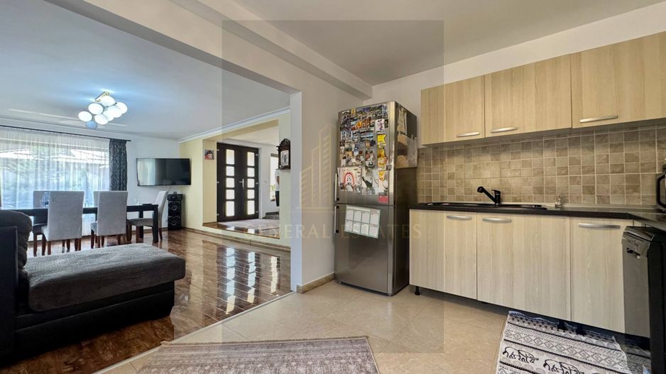 Vânzare Casa în 2 Nivele – Miroslava, Iași - Poză 18