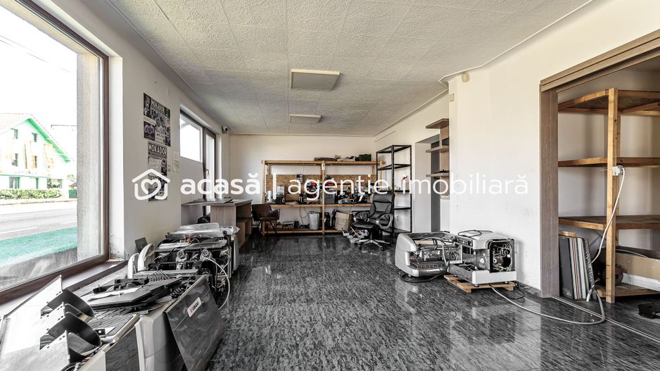 Casă cu destinație comercială Micalaca - Poză 4