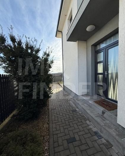 Duplex modern, 110 mp utili, curte 150 mp, mobilat si utilat complet, Europa - Poză 2