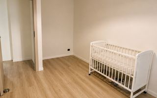 Apartament cu 3 camere si terasa de 82 mp - zona Vivo Floresti - Poză 4