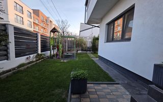 Casa 4 camere + curte 300 mp Tunari - Poză 2