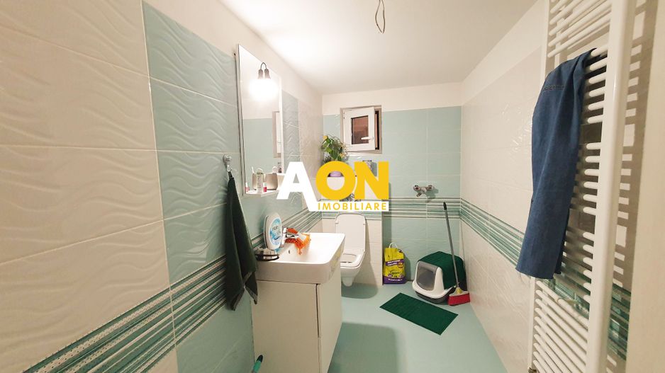 Casa pt 2 familii sau pt. clinica medicala, 8 camere, 486 mp teren - Poză 15