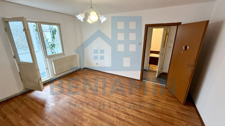 2 camere - etaj 2 - 40mp - centrala termica - Saturn - Astra - Poză 1