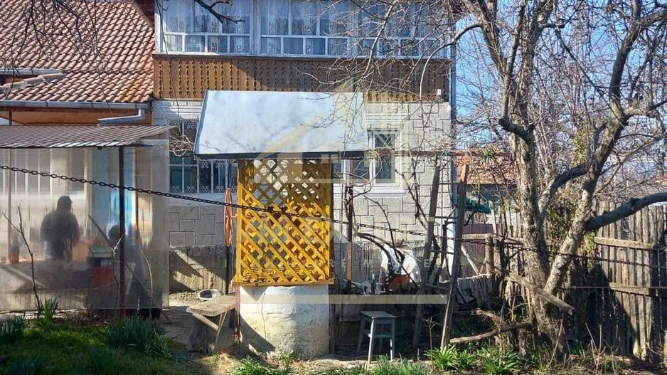 CASA 4 CAMERE TEREN 800 MP CAPUL PISCULUI COMUNA GODENI JUD. ARGES - Poză 4