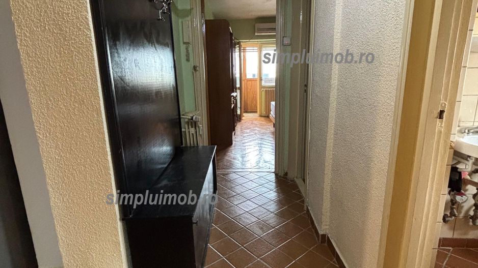 Unirii Decebal 3 camere decomandat 80 mp - Poză 20