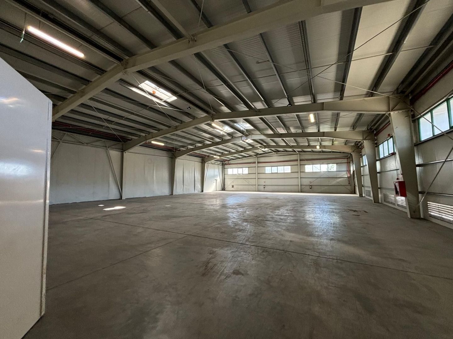 Hala industrial de 2000 mp cu autorizatie ISU Cat D - Poză 14