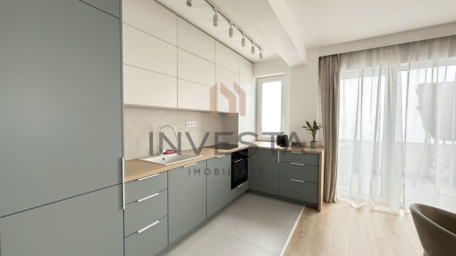 Apartament deosebit cu vedere spre oras- zona Alecu Russo - Poză 4