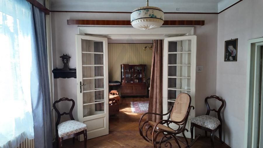 Casa individuala 185 mp utili S + P + E garaj si teren 777 mp Central - Poză 5