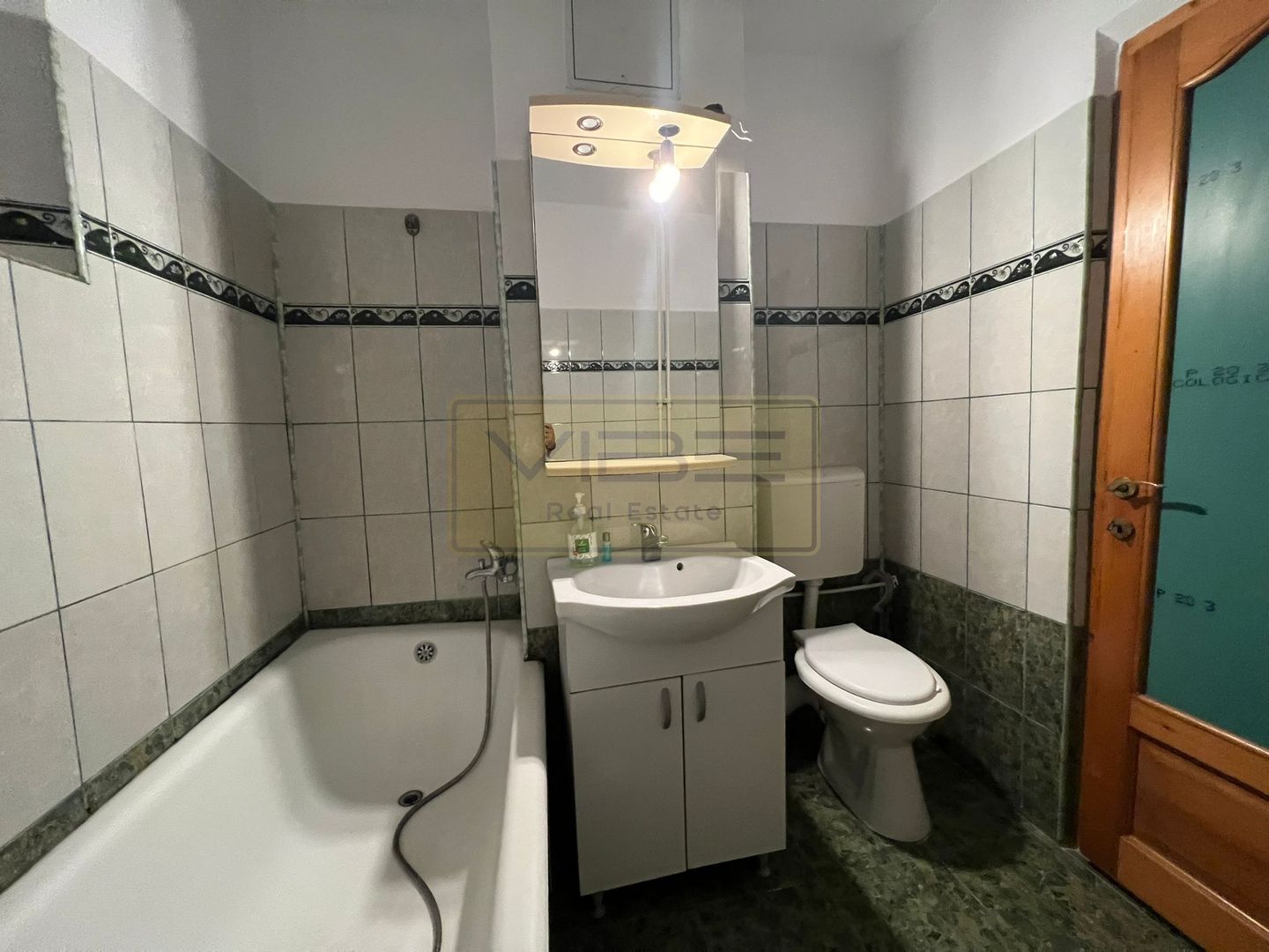 Apartament 2 camere decomandat Nicolina - 15 min Palas Mall - Poză 18