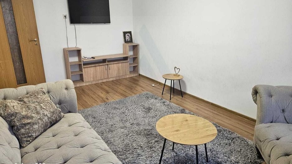 Apartament cochet cu 3 camere  Etaj 1  Lift  Vasile Aaron - Poză 5