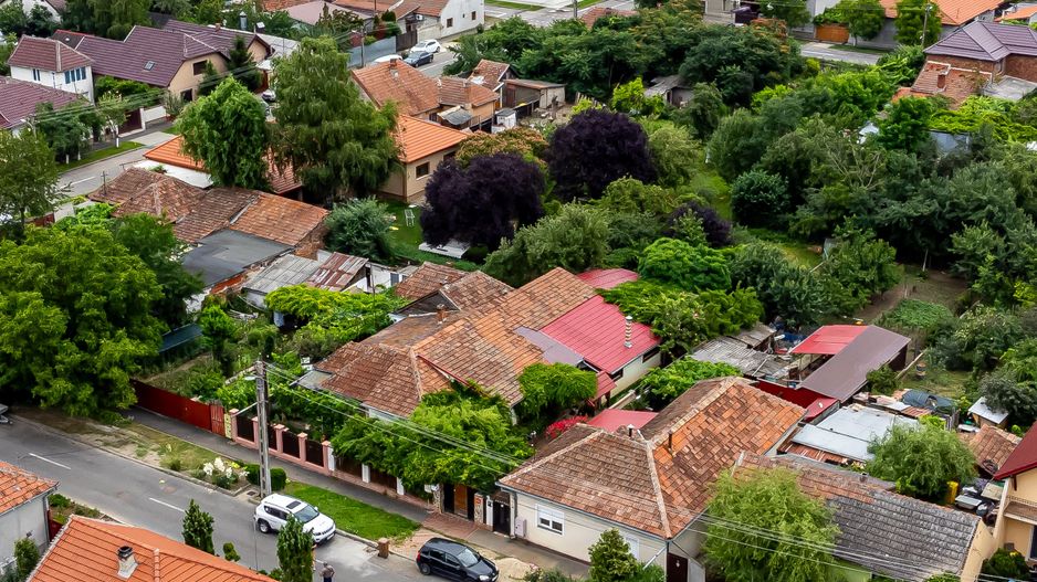 Casa 3 camere-2016 si 537 mp teren in zona excelenta Bujac comision 0 - Poză 4