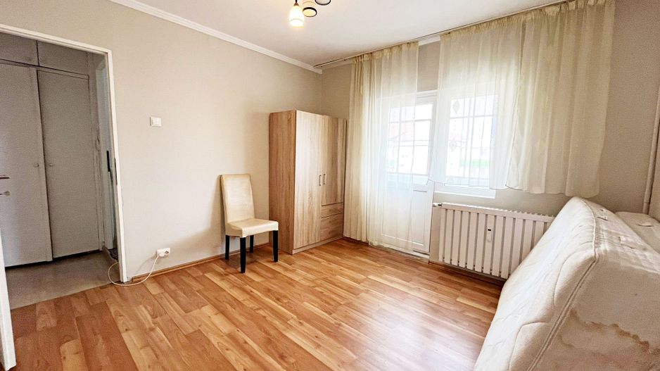Apartament cu 3 camere la casa de inchiriat zona Decebal, Oradea - Poză 8