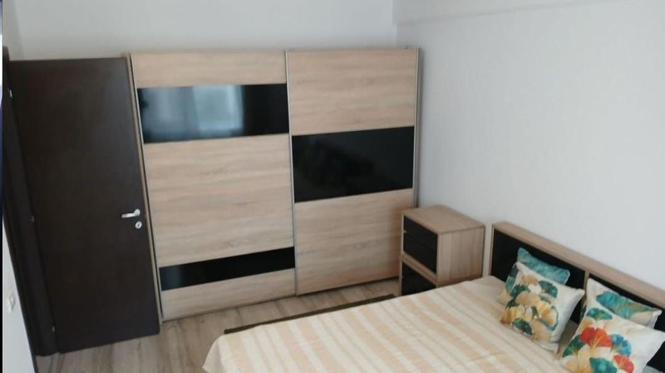 Apartament spatios 2 camere, 2 bai si balcon 13mp in zona Poltehnica - Poză 3