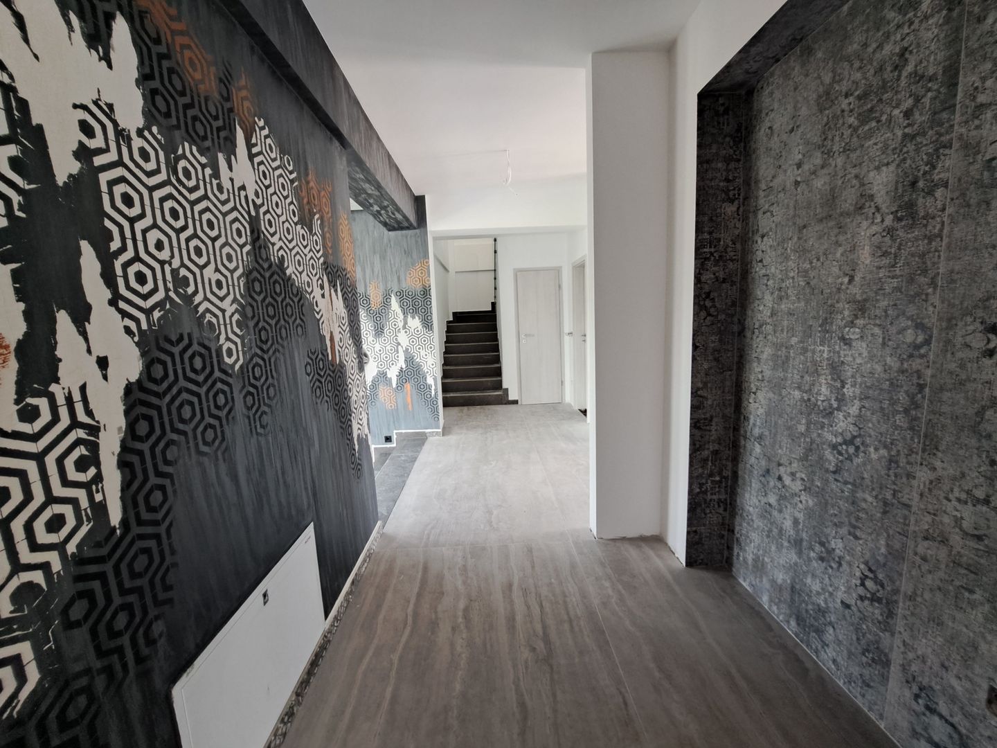 Vilă modernă premium cu piscină interioară, teren 1200 mp și panoramă - Poză 25