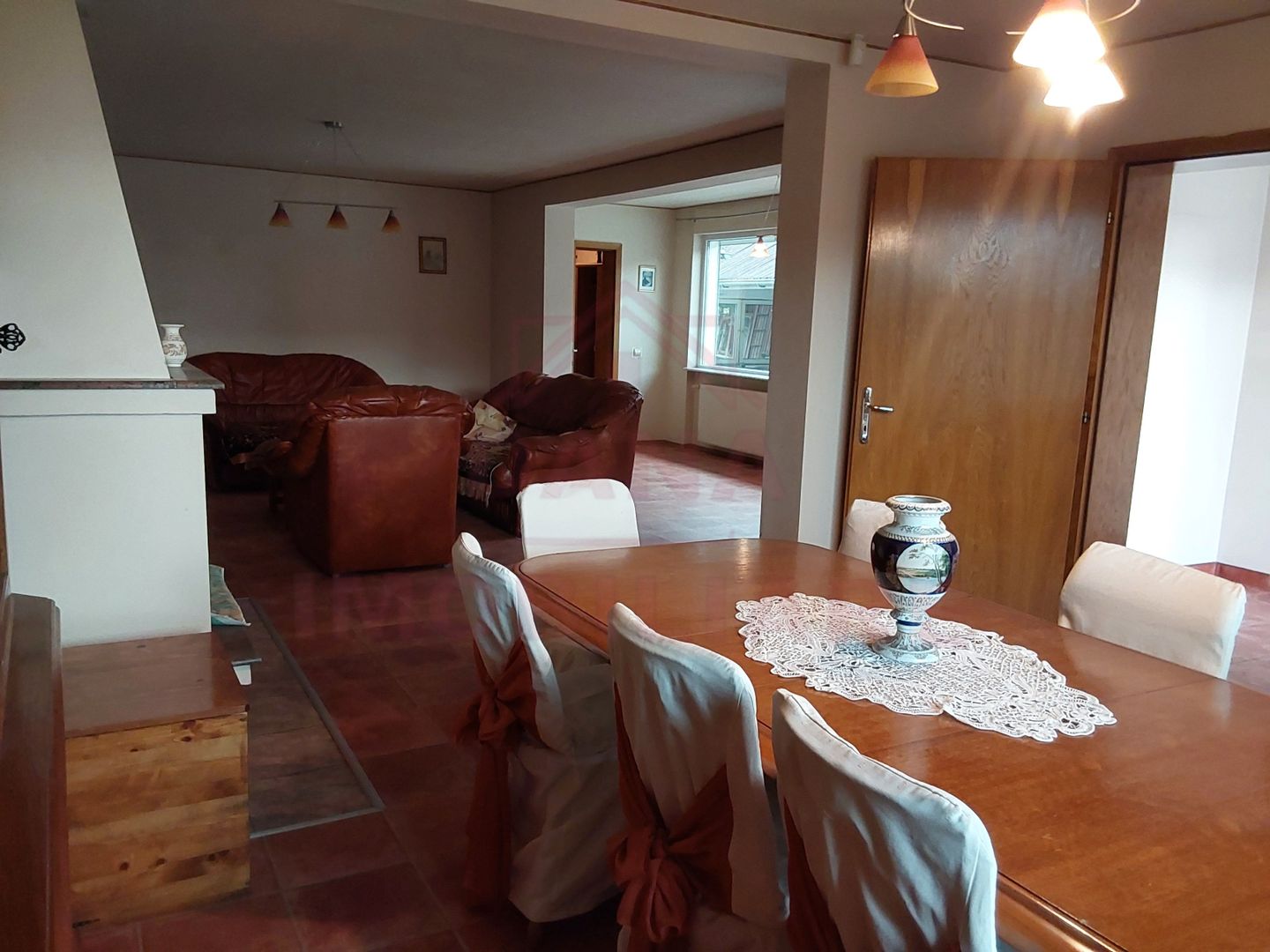 CASĂ P+E, 360 MP, 5 CAMERE\ OȚELU-ROȘU\ZONA GAI - Poză 5