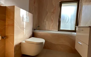 Casa cu 5 camere - Dumbravita - Poză 13