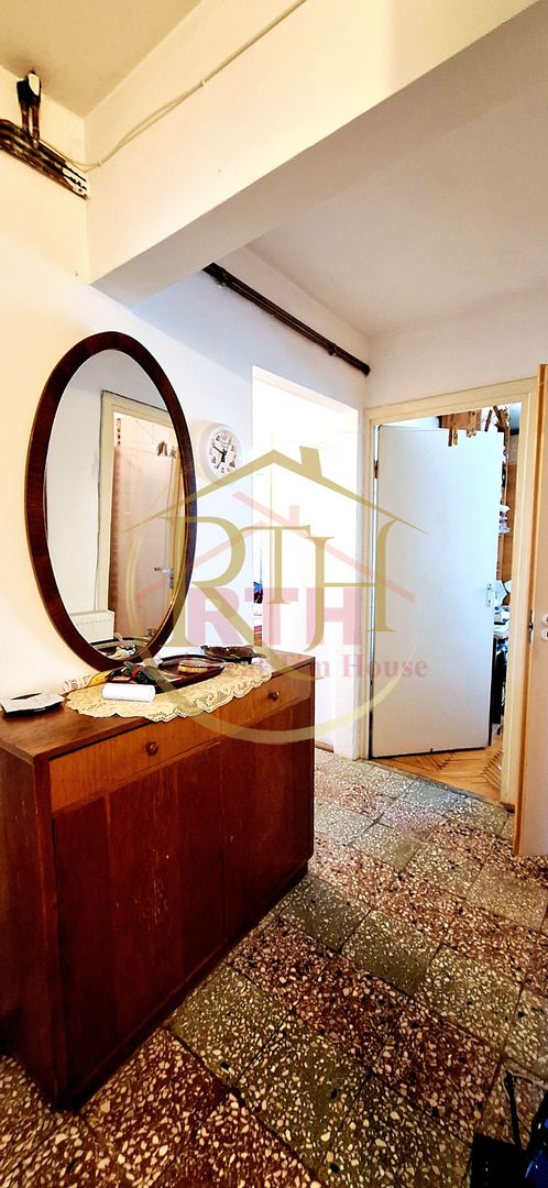 0% Comision Apartament 3 camere, decomandat, 2 bai, Bloc Izolat termic, Dambovita - Poză 13