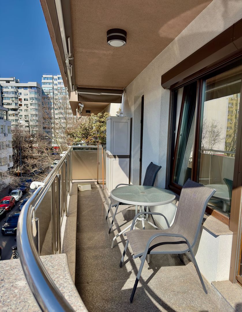 Apartament 3 camere, bloc nou, centrala proprie, parcare subterana inclusa. - Poză 3