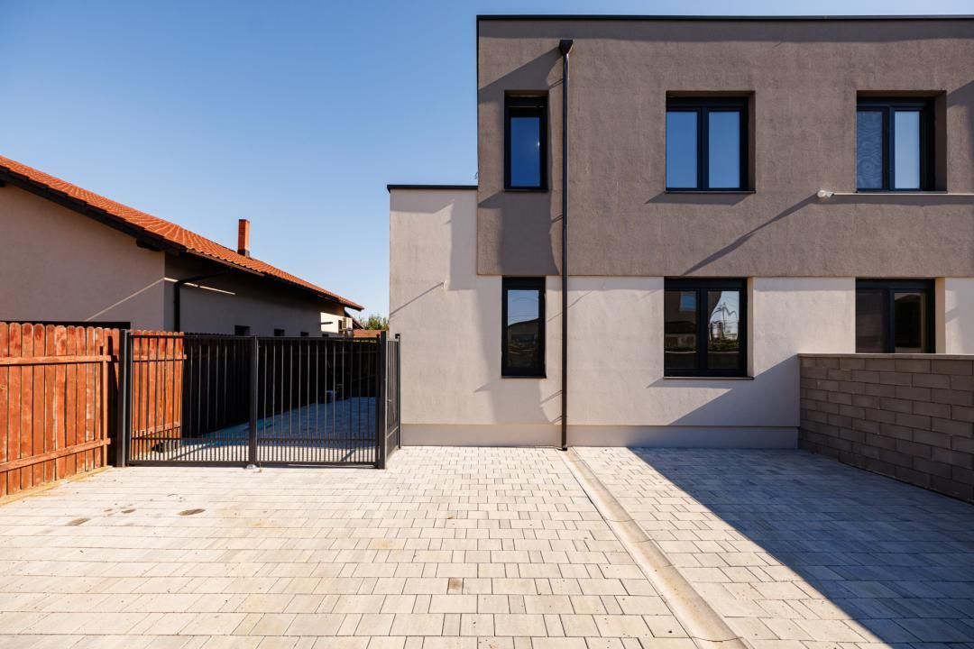 Duplex P+E în Moșnița Nouă, 3 dormitoare, 3 bai, teren 403 mp. Comision 0% - Poză 49