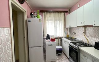 Apartament 2 camere de vânzare | 64 mp | Zona Micro 15 - Poză 1