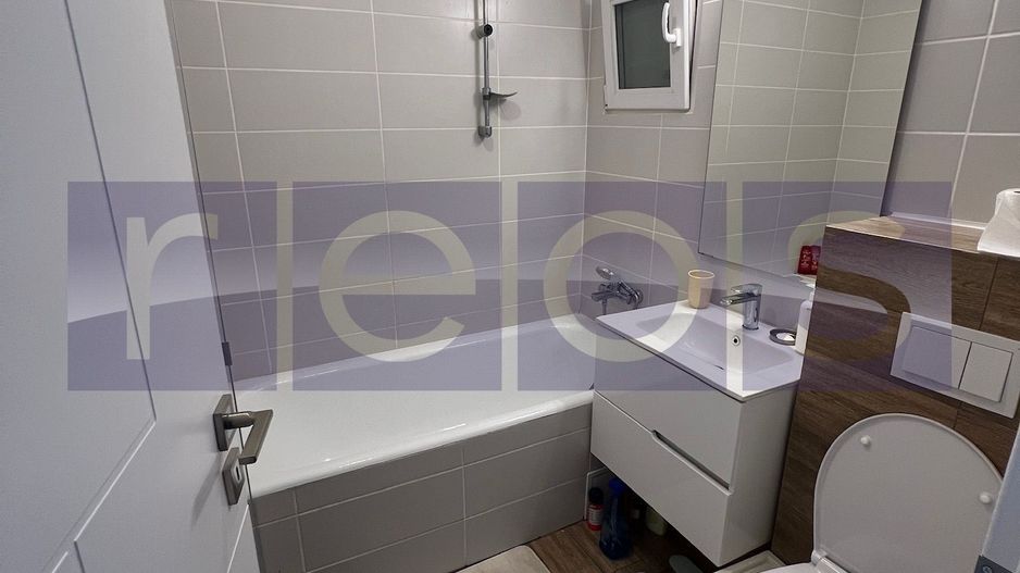 VANZARE APARTAMENT 2 CAMERE OBOR - Poză 6