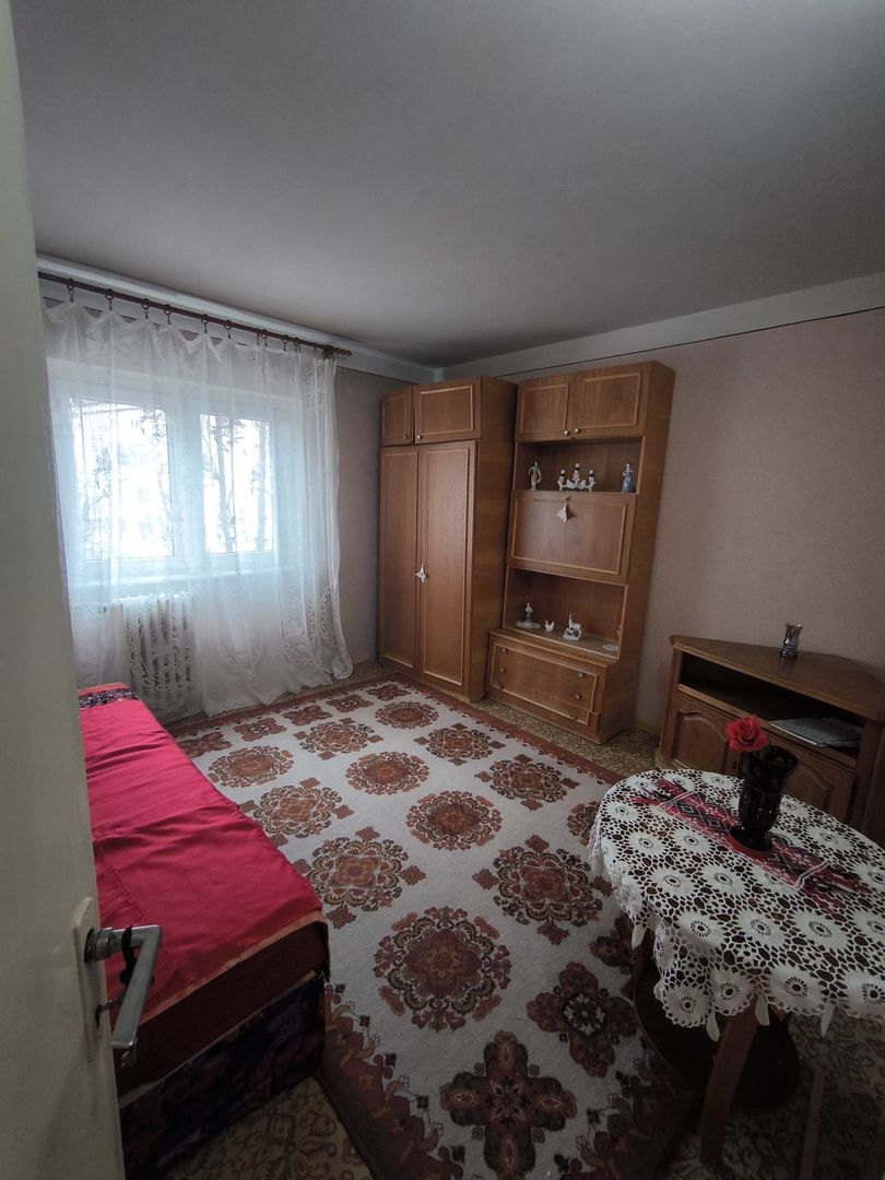 Apartament 2 camere decomandat etajul 2 in Iosia Oradea - Poză 5