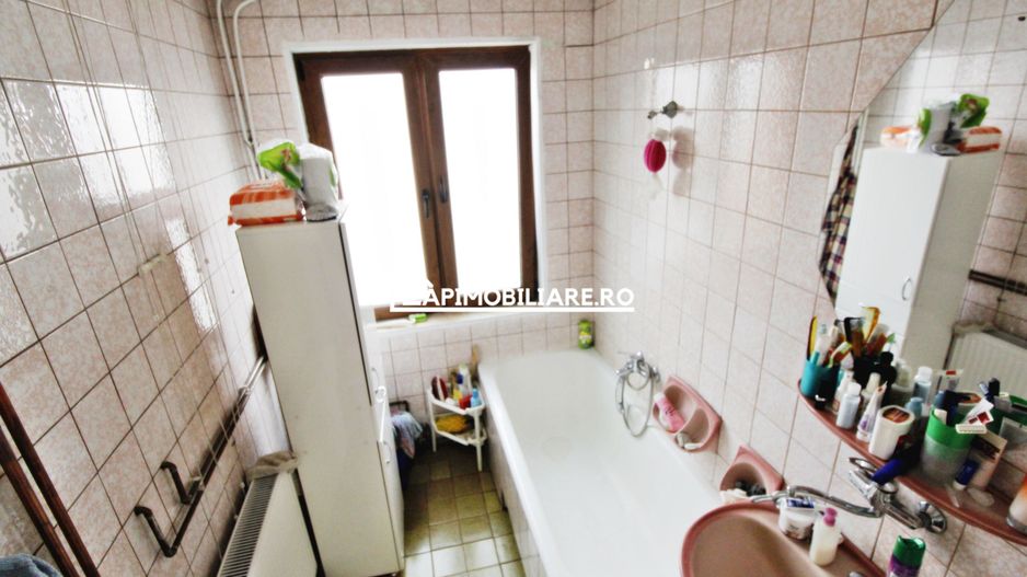 Central - Casa + Spatiu comercial stradal - Strada Predeal - Poză 20