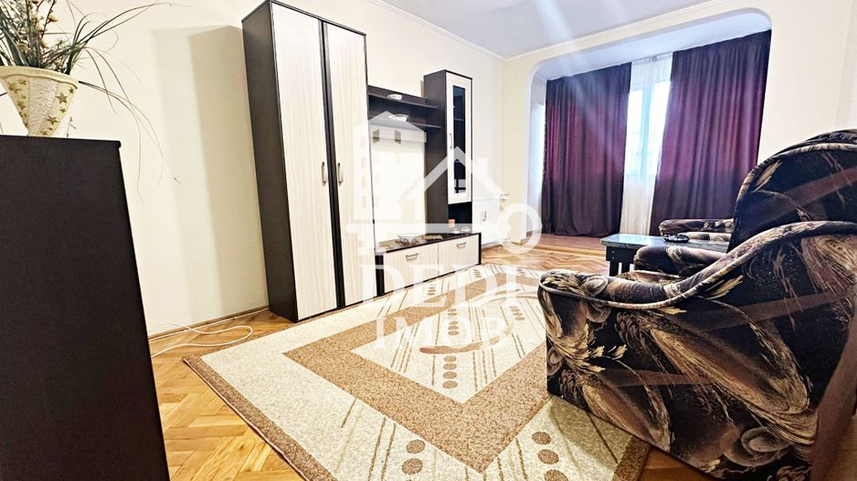 Apartament cu 3 camere de inchiriat zona Bulevardul Dacia, Oradea - Poză 1
