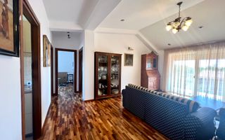 APARTAMENT SPATIOS - Poză 2