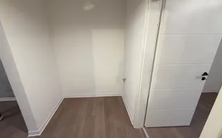 Disponibil imediat. Centrala proprie. Renovat integral - Poză 14