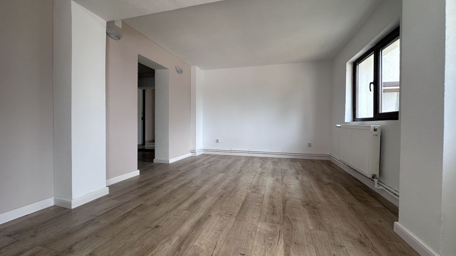 Între dealuri, viță de vie și liniște deplină! Vanzare casa in Prahova - Poză 14