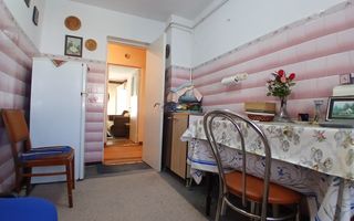 Decomandat! Vânzare apartament cu 3 in Targoviste- m11! - Poză 6