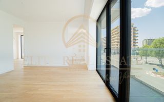 Stațiunea Mamaia - Vânzare apartament cu 2 camere, 2 bai si terasa. - Poză 5