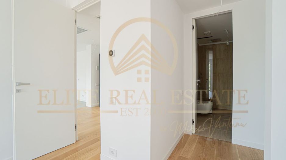 Stațiunea Mamaia - Vânzare apartament cu 2 camere, 2 bai cu vedere la mare. - Poză 20